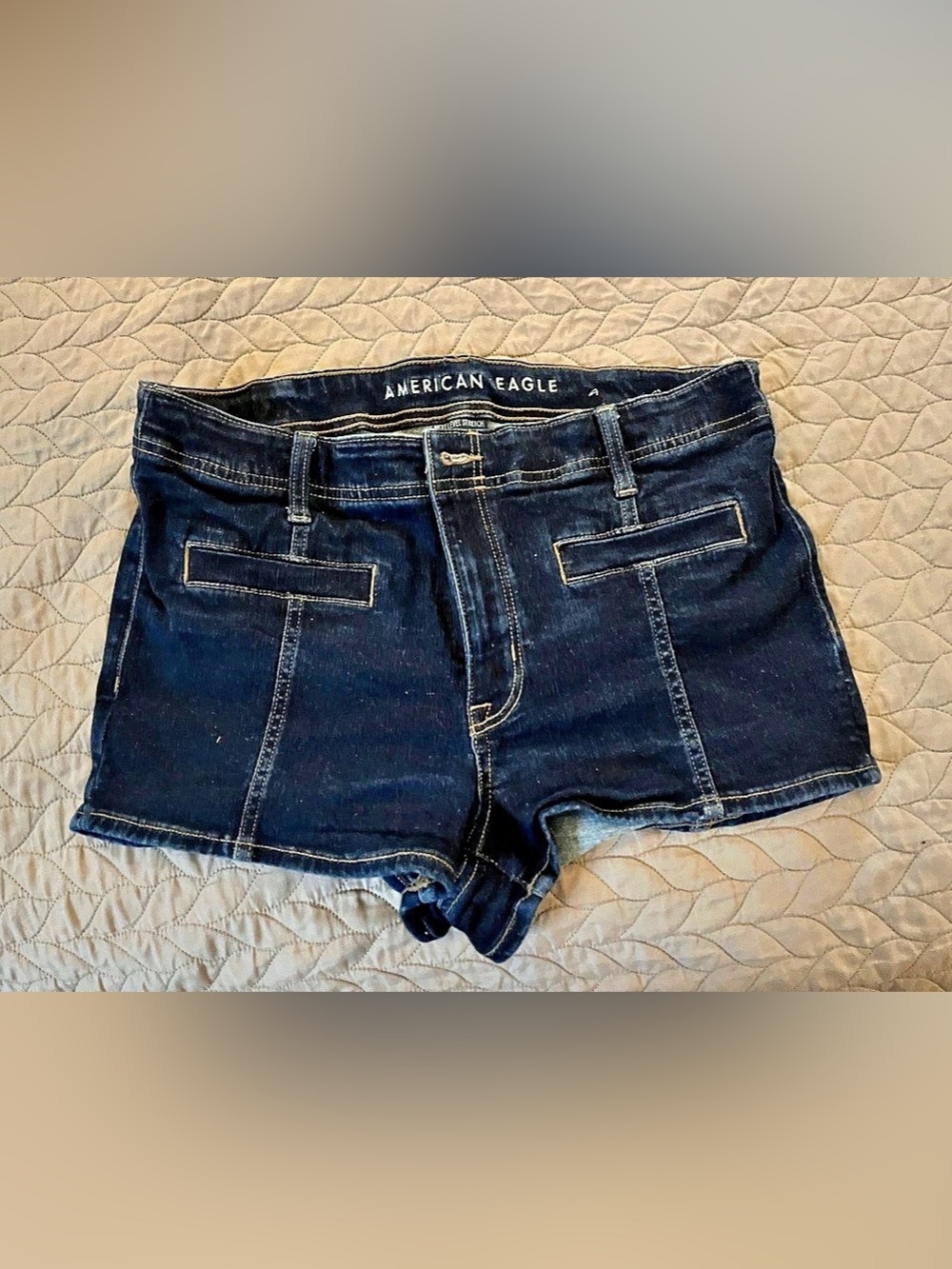 New w/o tags: American Eagle Dark Wash High Rise Jeans